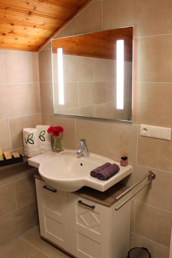 Villa Bischofsberg - Laerchen-Wellness Apartment 温蒂加斯顿 外观 照片